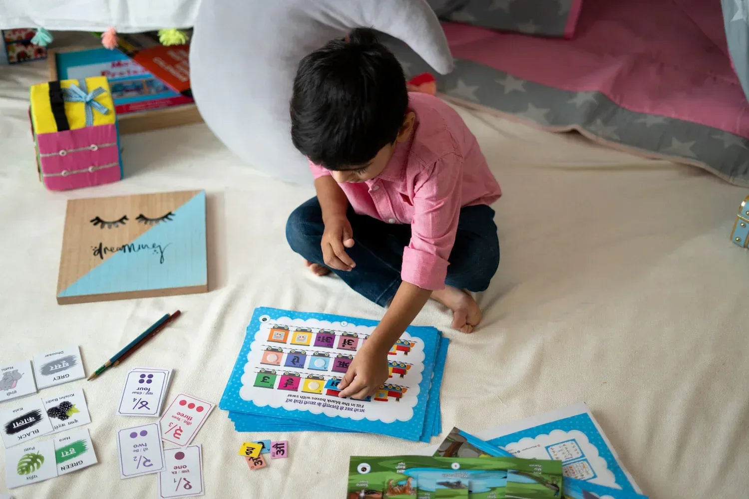 iLearnNGrow Hindi Kit – Making Hindi Learning Fun | Flashcard Learning Set