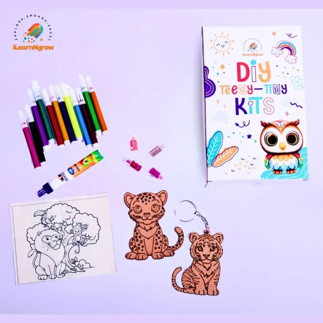 Teeny Tiny Space & Animal Craft Bundle for Kids – Door Handle Name Plate & Animal Painting Kit